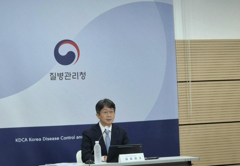 임승관 질병관리청장이 9일 충북 청주 질병관리청에서 열린 기자간담회에서 모두발언을 하고 있다. 사진=강중모 기자