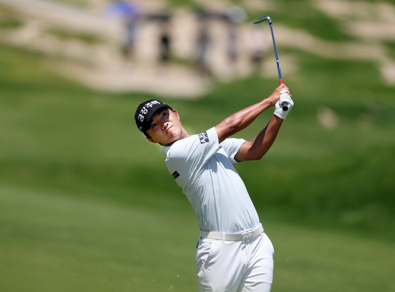 한국프로골프(KPGA) 투어 군산CC 오픈에서 우승한 옥태훈. KPGA 제공