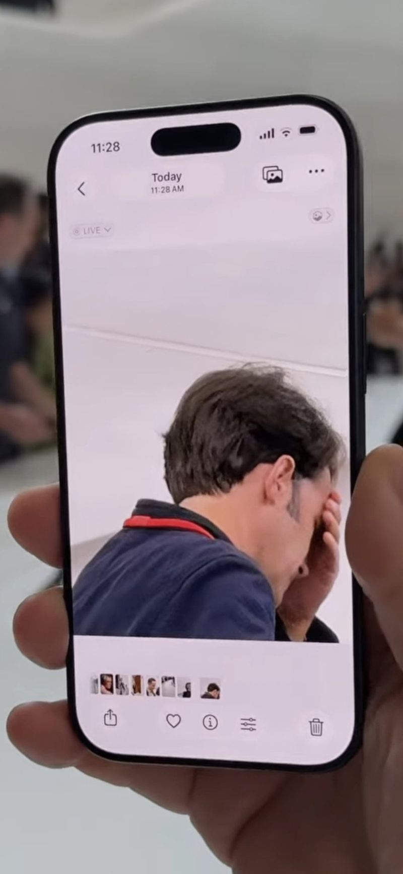 아이폰17 프로로 찍은 것으로 보이는 40배줌 사진. 아이빙저우 X 캡처