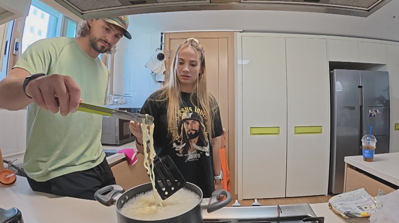 '한화' 와이스, 놀라운 짜장라면 레시피 공개…이현이도 '감탄'