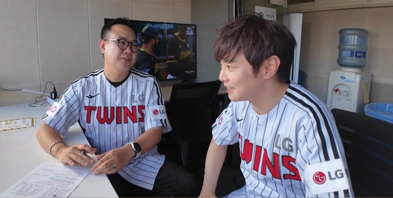 "단한번의 말실수로"…전현무, 7연승 야구팀 연패 수렁 몰고간 패배요정