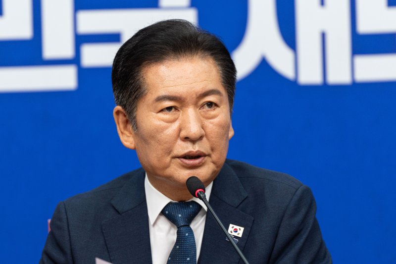정청래 더불어민주당 대표가 12일 서울 여의도 국회에서 최고위원회의를 주재하고 있다. 2025.9.12/뉴스1 ⓒ News1 이승배 기자