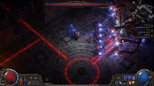 '패스 오브 엑자일 2'의 보스전 (출처=연합뉴스)