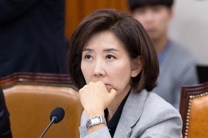 10일 서울 여의도 국회에서 열린 제429회국회(정기회) 법제사법위원회 제3차 전체회의에서 바카라사이트 순위 국민의힘 의원이 생각에 잠겨있다. 2025.9.10/바카라사이트 순위1 ⓒ News1 이승배 기자