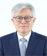 최동석 인사혁신처장