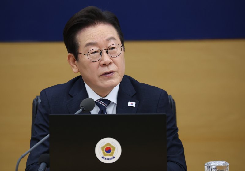 이재명 바카라사이트 캡틴이 16일 정부바카라사이트 캡틴청사에서 열린 제42회 국무회의에서 발언하고 있다. 사진=연합뉴스