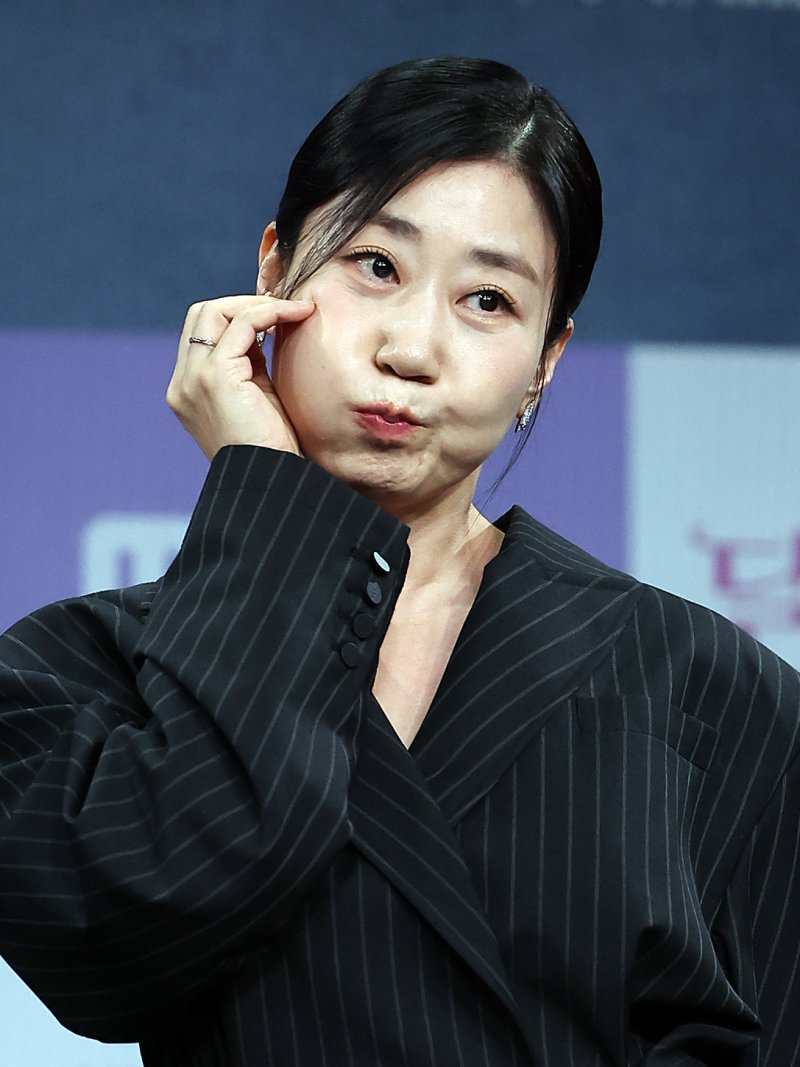 '달까지가자' 라미란 북적북적 현장 그리워…이선빈 흐름 좋아 올라탔다