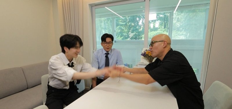 홍석천 "김대호, '나혼산' 출연 후 보석함서 뺐다"