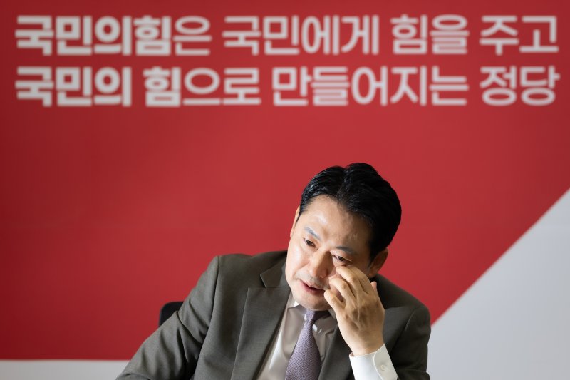 장동혁 국민의힘 대표가 16일 서울 여의도 국회에서 뉴스1과 인터뷰하고 있다. ⓒ News1 유승관 기자