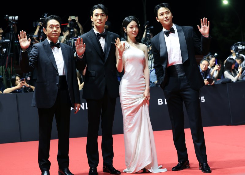 [뉴스1 PICK]30주년 맞은 부산국제영화제 '화려한 개막'