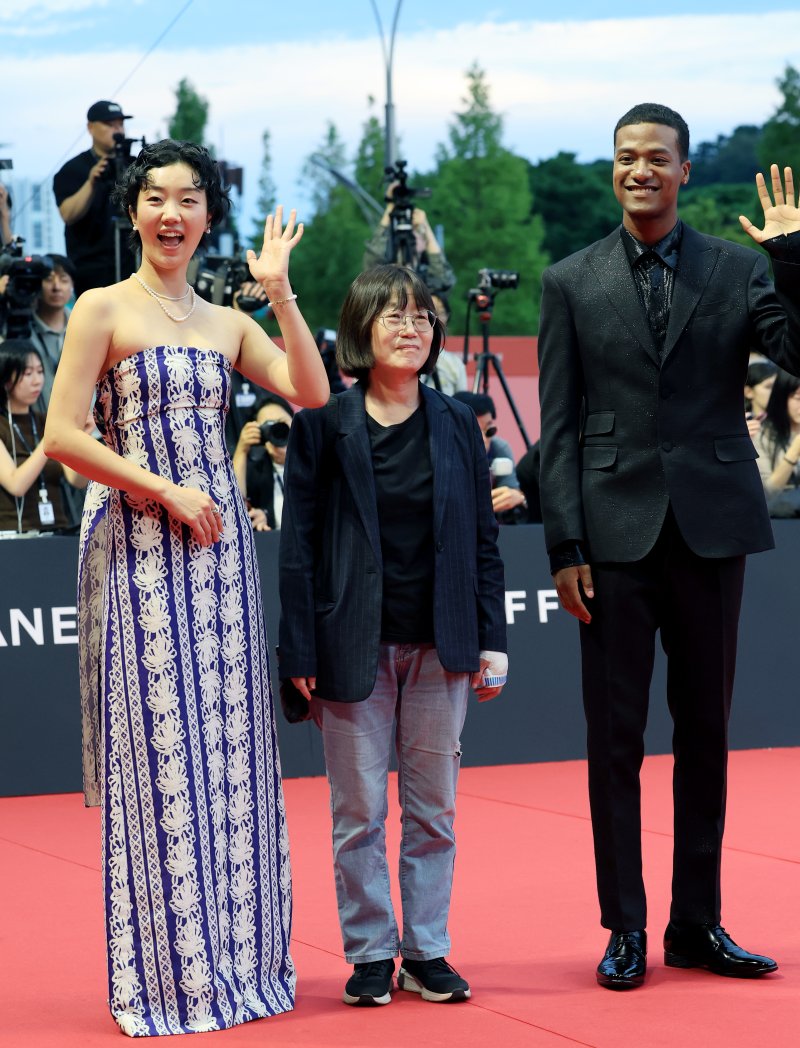 [뉴스1 PICK]30주년 맞은 부산국제영화제 '화려한 개막'