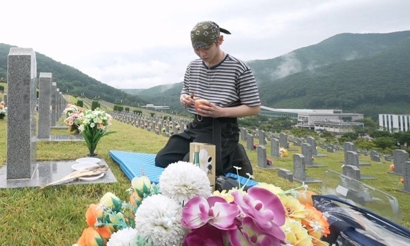 '나혼산' 키 "할머니 기일·내 생일 같은날…한동안 케이크 싫었다"