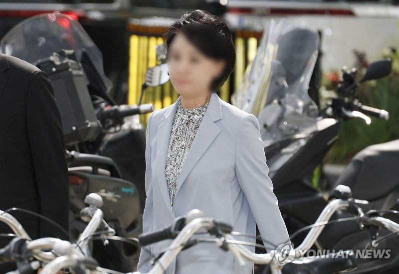 통일교 총재 비서실장 특검 소환 (출처=연합뉴스)