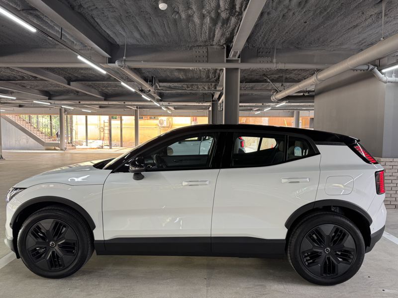 볼보 EX30 크로스컨트리 측면부. 정원일 기자