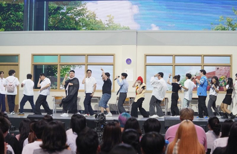 "50회 될까?" 했던 '아는 형님' 벌써 500회 "녹화 중 울컥"[N이슈]