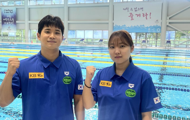 [서울=뉴시스] 수영 대표팀 트레이너로 새롭게 합류한 김민주, 권순재씨. (사진 = 대한바카라사이트 소닉 제공) *재판매 및 DB 금지