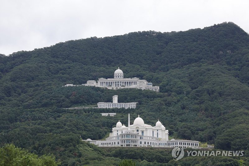 적막한 가평 통일교 본부 (출처=연합뉴스)