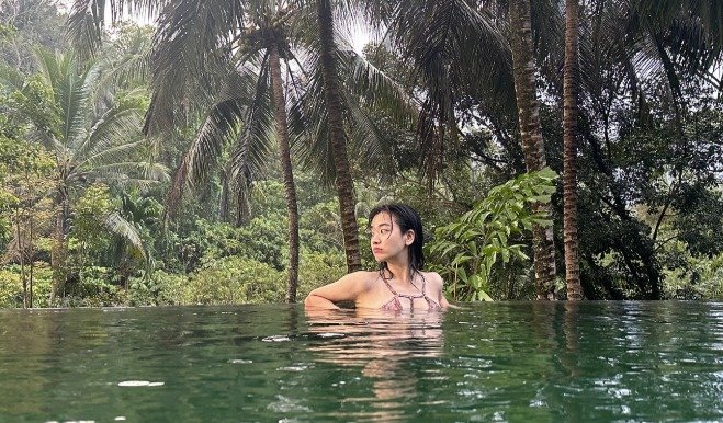 이주영, 숲속 수영장에서 뽐낸 신비 비주얼 [N샷]