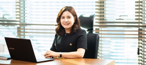 [사진: 이지코스텍(대표 나은숙)은 국제표준규격인 IFS-HPS 인증 심사에서 최고 등급인 'Higher Level'을 획득했다고 밝혔다.]