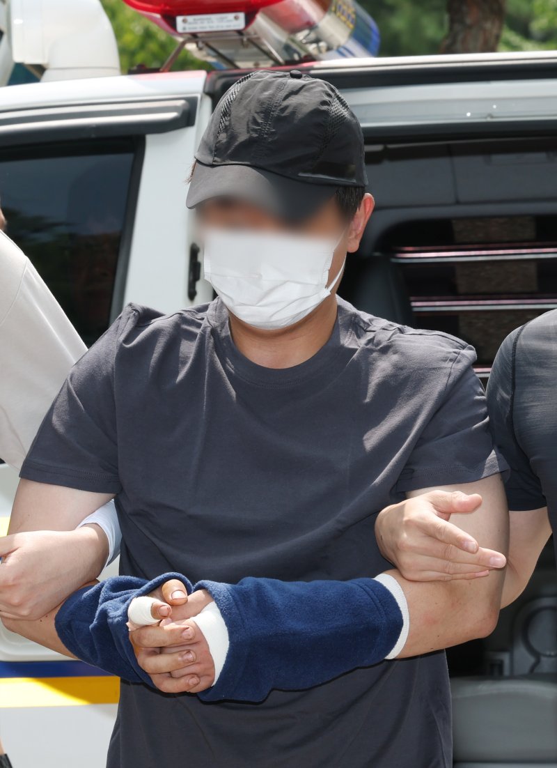 날 신고해? 범죄 신고했다고 보복 살인한 30대 남자