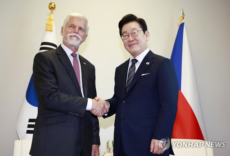 이재명 대통령, 한-체코 정상회담 (출처=연합뉴스)