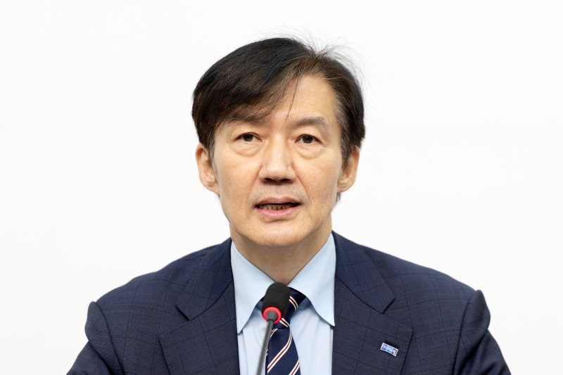 조국 한동훈은 '서초동 편집국장'으로... 무슨 말?