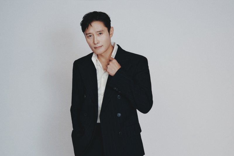 이병헌 AI 수상 예측했지만…베니스 男주연상 꿈도 안꿨다 [N인터뷰]