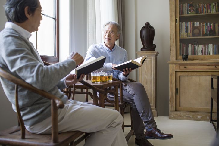 건강한 생활 습관만으로도 치매 방병률을 최대 60%까지 낮출 수 있다는 연구 보고서가 나와 주목받고 있다. 사진=게티이미지뱅크
