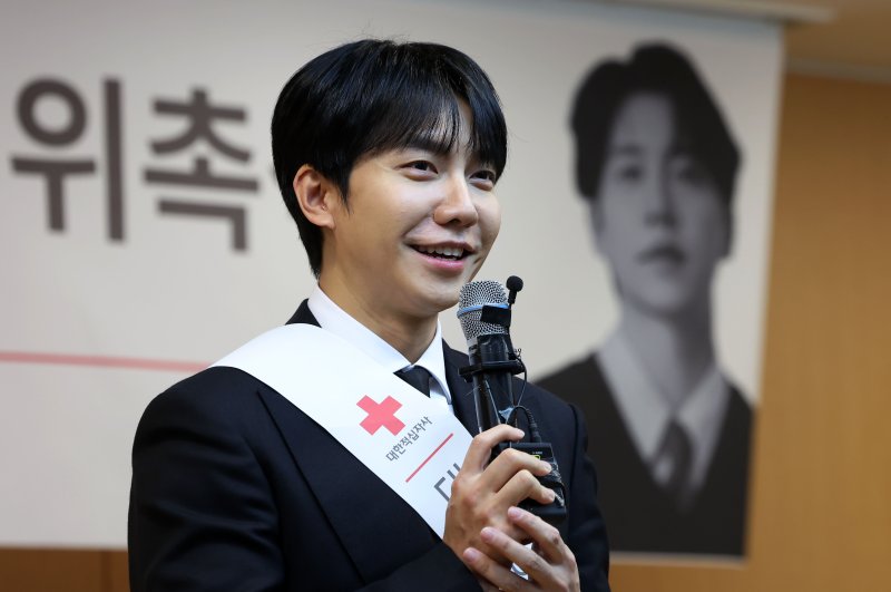 '상장사 주가조작' 이승기 장인, 보석으로 석방