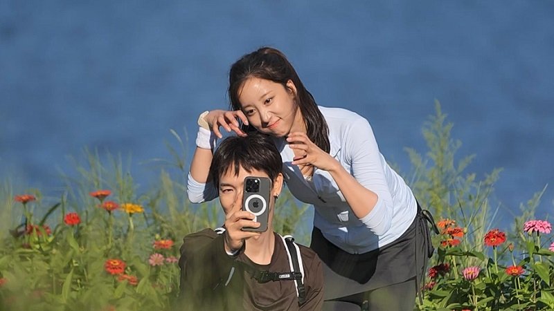 식장 알아보면 될듯…장우혁·오채이, 찜질방 데이트중 커플요가