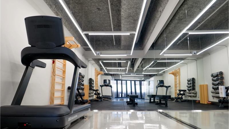 홈즈안암 커뮤니티시설. 유튜브채널 '집나와라뚝딱!' 영상 갈무리