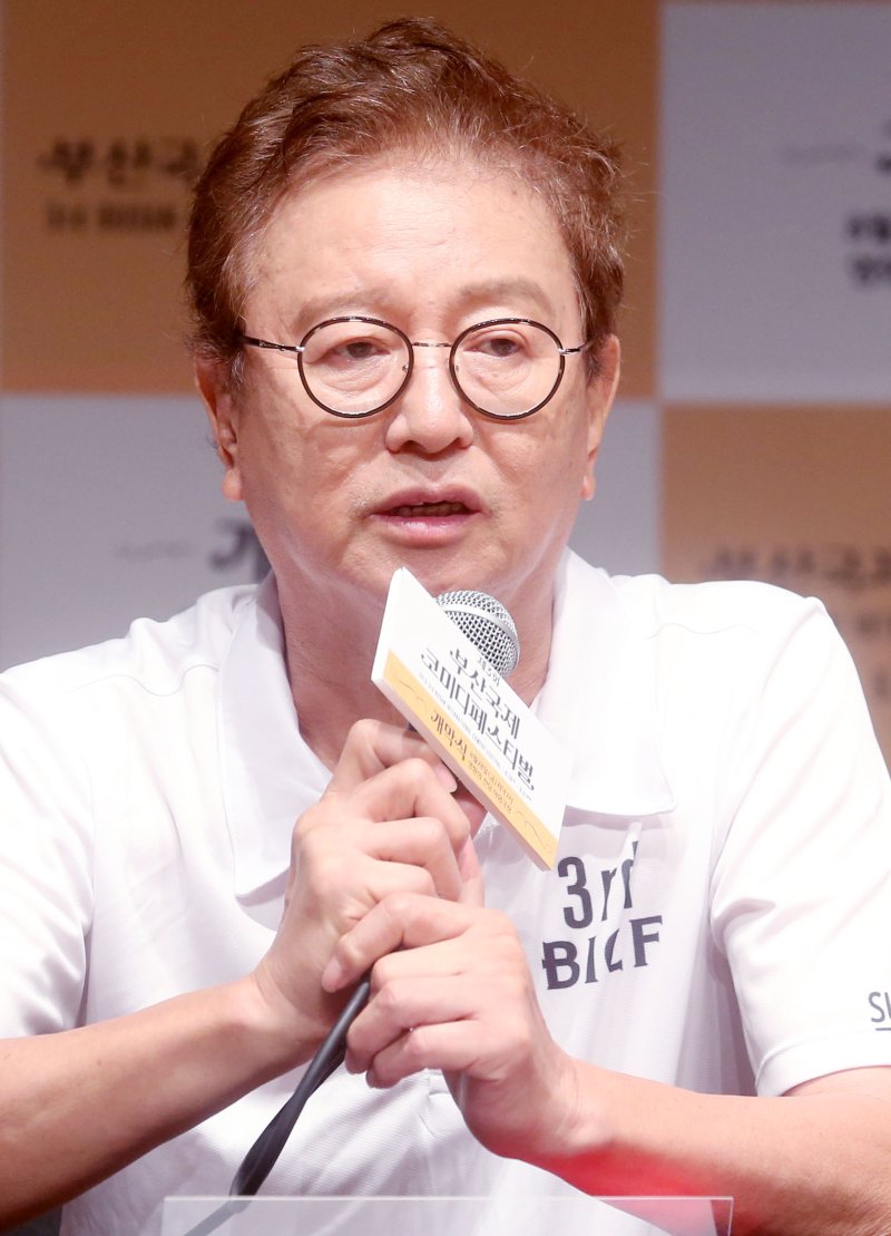 전유성, 투병 중 별세…26일 서울아산병원서 빈소 마련