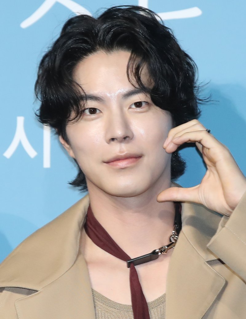 '음주' 윤지온 하차 '아기가 생겼어요' 새 판 꾸렸다…"홍종현 준비"