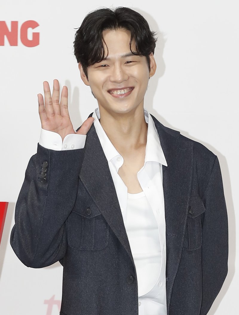 '음주' 윤지온 하차 '아기가 생겼어요' 새 판 꾸렸다…홍종현 준비