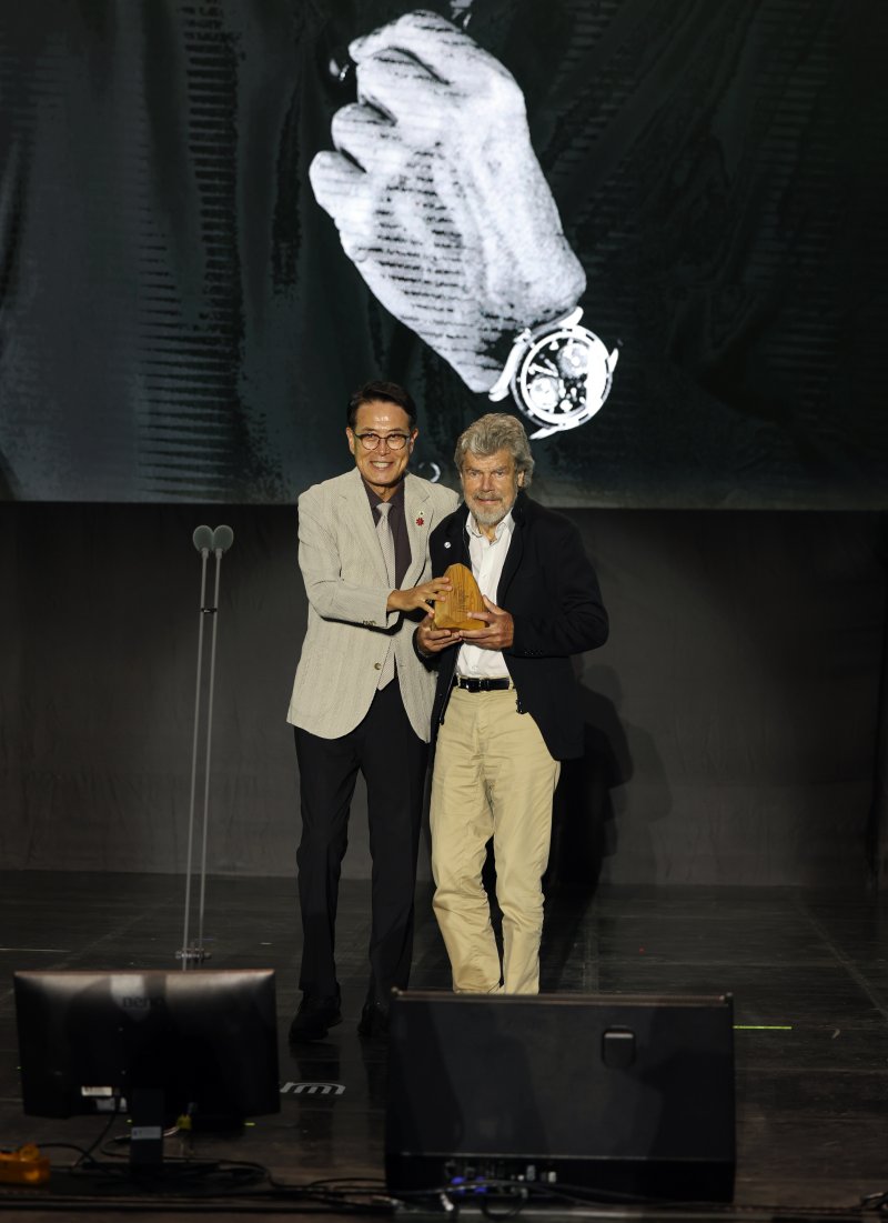 산악계의 전설 라인홀트 메스너 울산울주세계산악문화상 수상