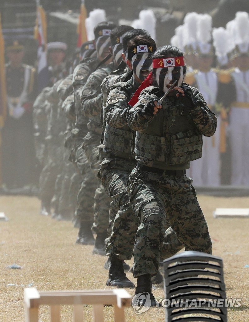 한국 특전사 대원들의 특공무술 시범 (출처=연합뉴스)