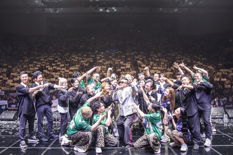 김건모 부산 콘서트 (출처=연합뉴스)