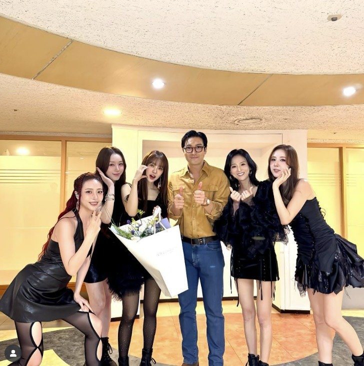 최시원, 1세대 걸그룹 베이비복스 콘서트 찾아 응원 등대같은 존재