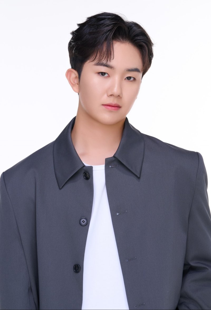 '미스터트롯3' 남승민, 티엠이 그룹과 전속계약…전폭적 지원