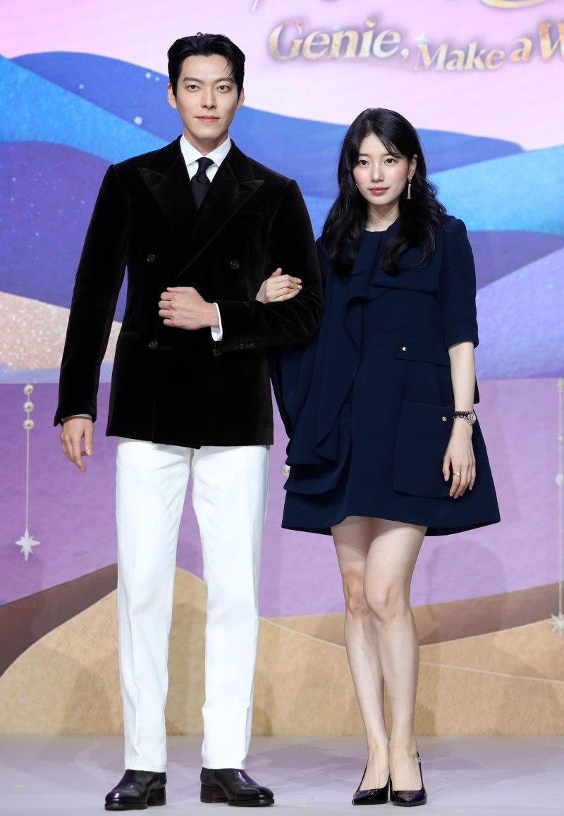 '완벽 비주얼' 김우빈&middot;수지, 9년 만에 '다 이루어질지니'로 호흡 [뉴시스Pic]