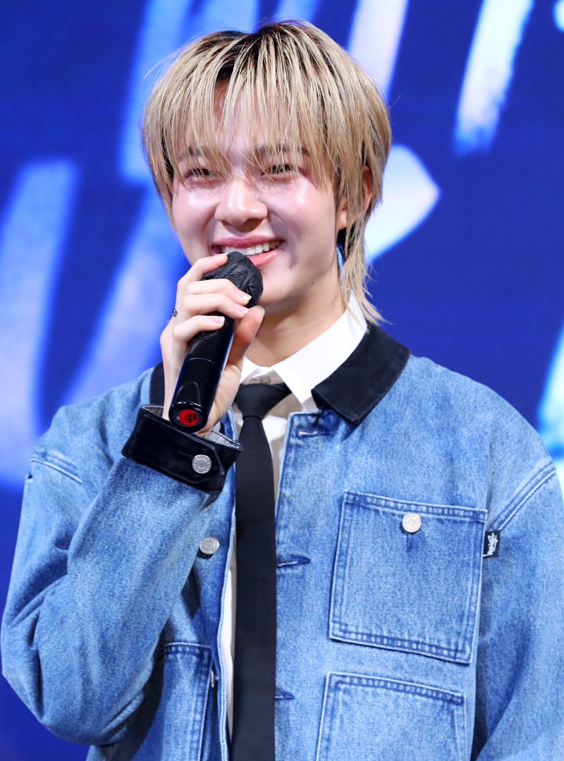 '泰 국민 아들' 누뉴 차와린 "K-팝은 완벽…BTS&middot;블핑 선배님과 협업하고파"