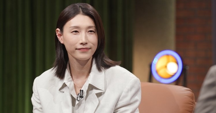 김연경, 은퇴 후 첫 인터뷰 "국가대표란?" 질문 받고 울컥