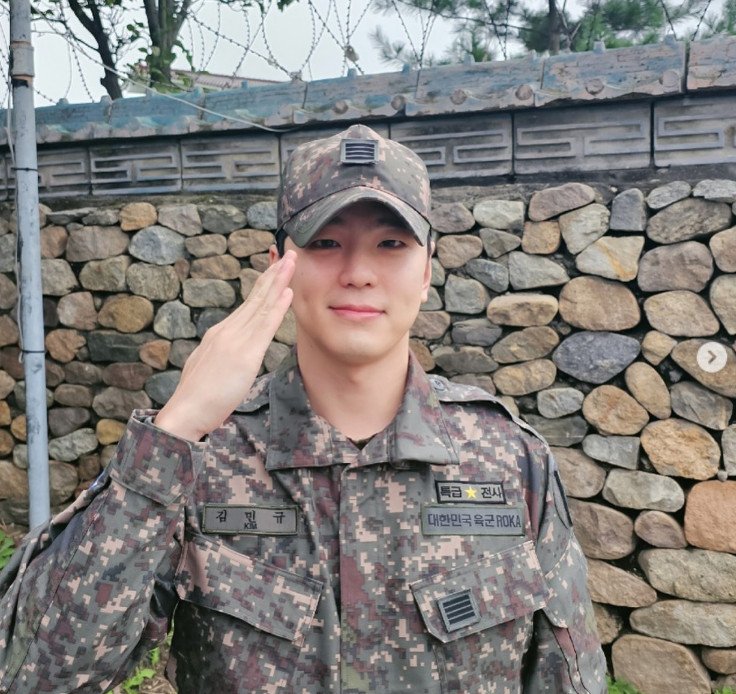 김민규, 전역 인사 "군생활 무사히 마쳤다"…'육군용사상' 공개