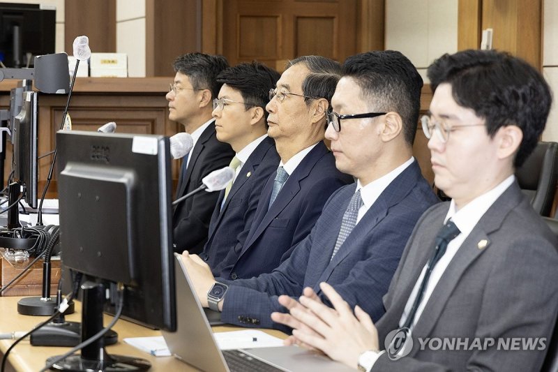 공판 출석한 한덕수 전 국무총리 (출처=연합뉴스)