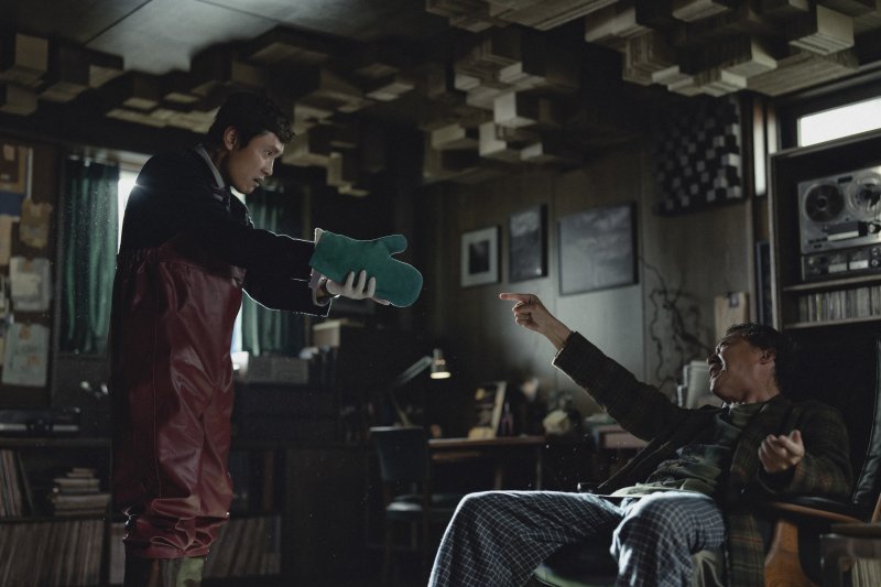 '어쩔수가없다' 스틸 컷. CJ ENM 제공