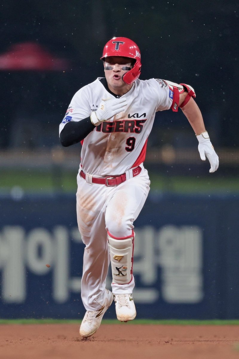 김도영-윤도현 안 아프다는 확신만 있다면... KIA가 아쿼 내야수 계속 고민하는 이유