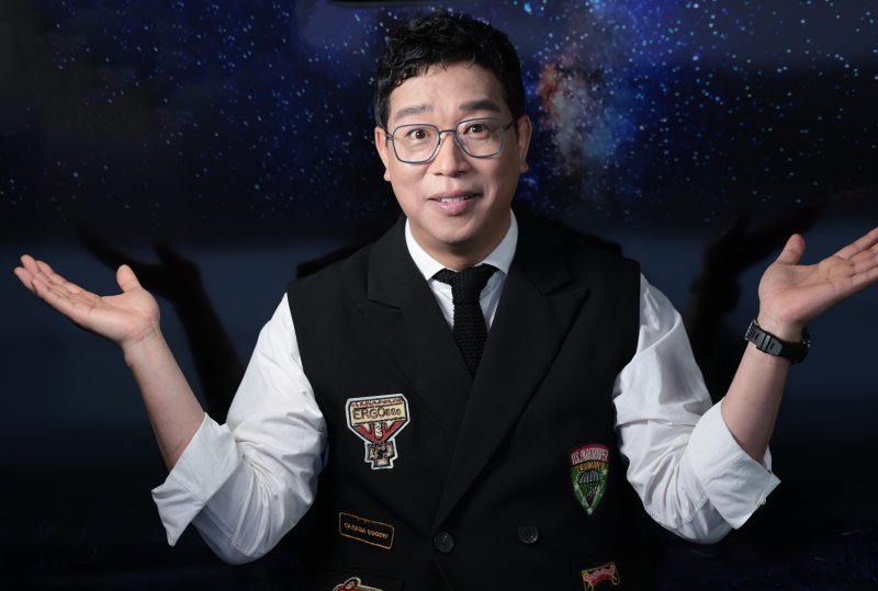 [뉴스1 ★]강병규 ‘더 크루’ 녹화 현장 공개…대본부터 리허설까지 꼼꼼하게