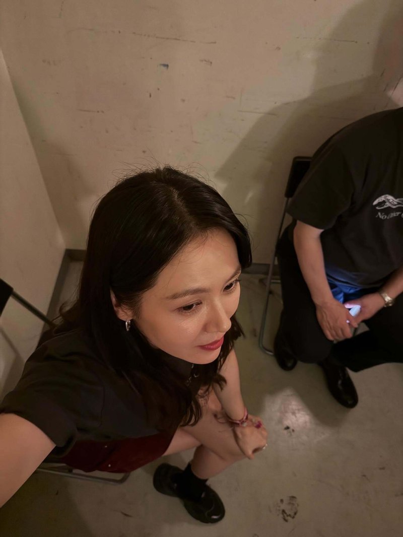 손예진, 일상서도 돋보이는 우아함…이 미모 '어쩔수가없다' [N샷]