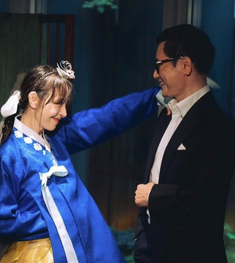 '재혼 계획' 서정희, 한복 입고 6세 연하 남친과 '추석맞이'