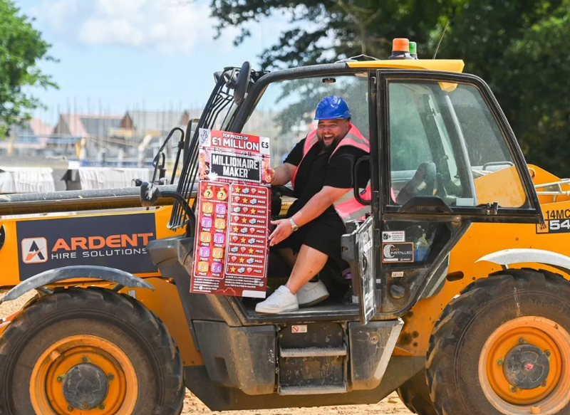 지난 7월 복권에 당첨된 아담 로페즈. /사진=내셔널로터리 홈페이지